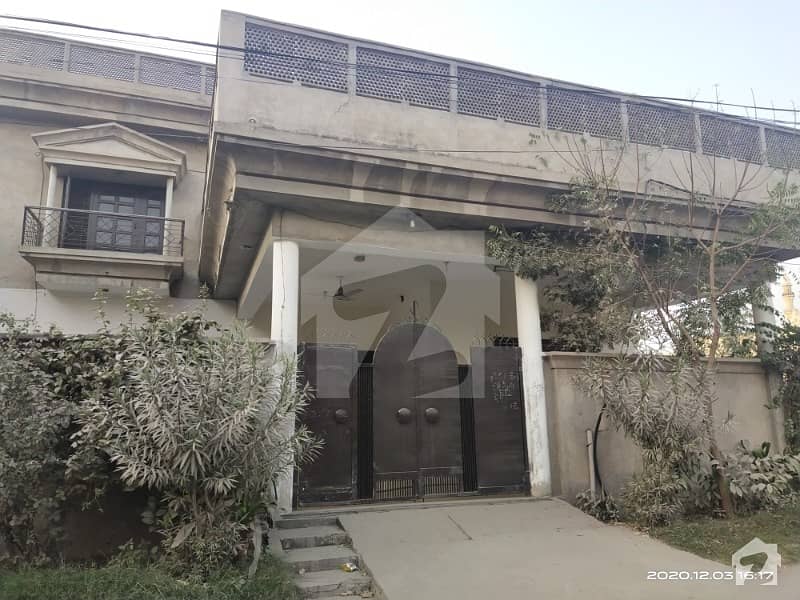 12 Marla Complete Corner House For Rent At Muslim Town No#1 Sargoodha Road Fsd