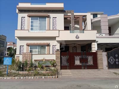 6 Marla Spacious House Available In DC Colony For Sale 6 Marla Spacious House Available In DC Colony For Sale