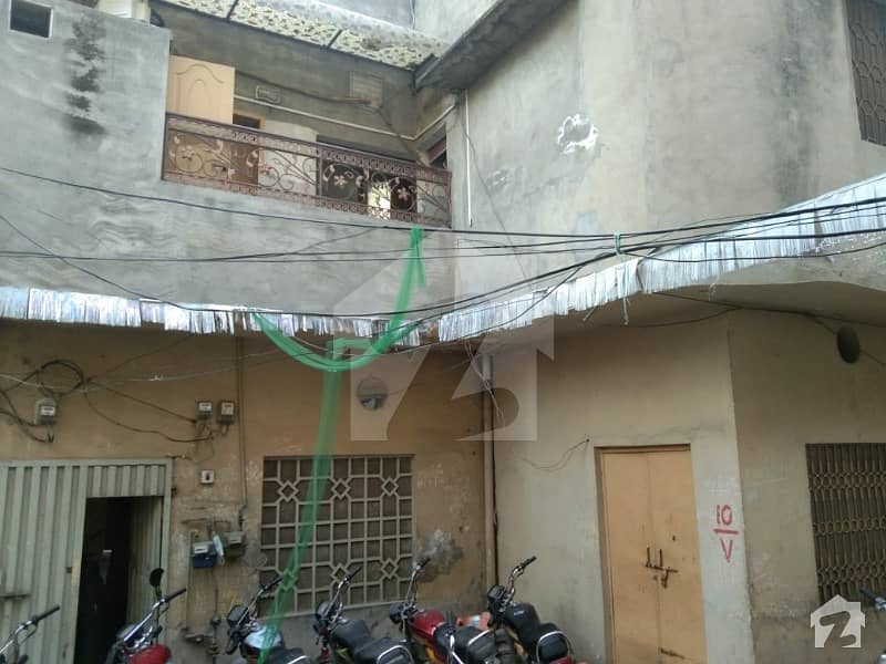 باغبانپورہ لاہور میں 10 کمروں کا 12 مرلہ مکان 1.75 کروڑ میں برائے فروخت۔