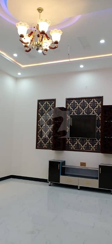 ایڈن ایگزیکیٹو ایڈن گارڈنز فیصل آباد میں 3 کمروں کا 5 مرلہ مکان 1.25 کروڑ میں برائے فروخت۔