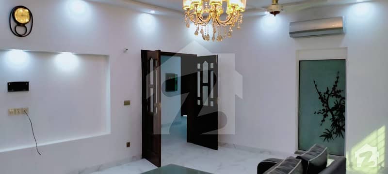 1 Kanal Bungalow For Rent In DHA