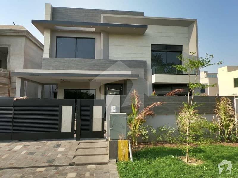 1 Kanal Brand New Beautiful And Luxurious House Available For Sale