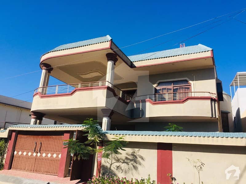 One Unit House Is Available For Sale