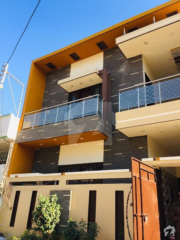گلشنِ معمار - سیکٹر وی گلشنِ معمار گداپ ٹاؤن کراچی میں 6 کمروں کا 10 مرلہ مکان 2.65 کروڑ میں برائے فروخت۔