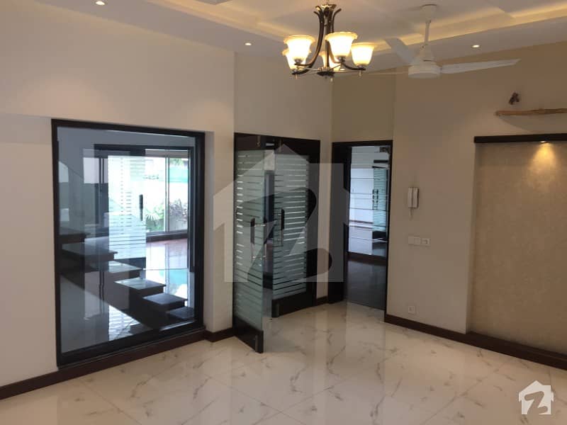 10 Marla Luxury Apartment Ground Floor For Rent In Air Avenue