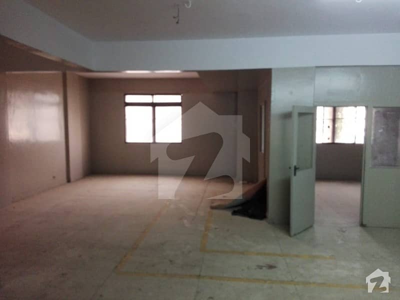 2000 Square Feet 3rd Floor Office For Rent