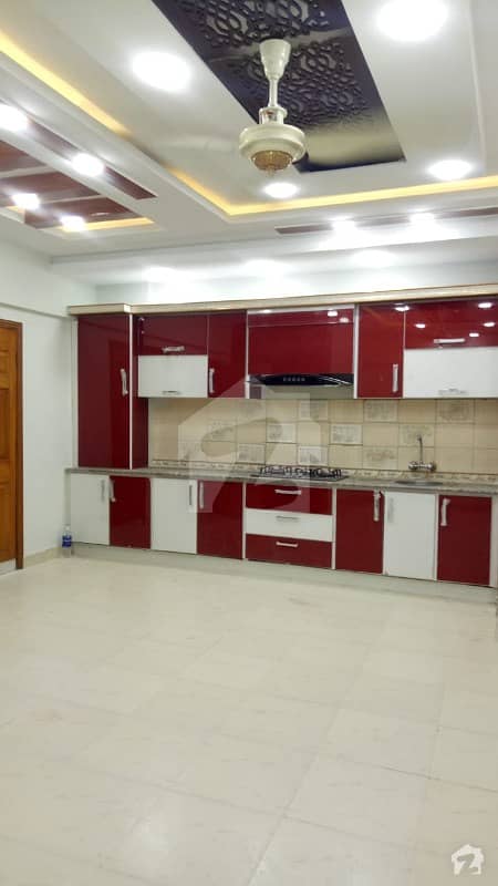 DHA Bungalow Facing Corner Appartment In Dha Defence Is Available For Sale