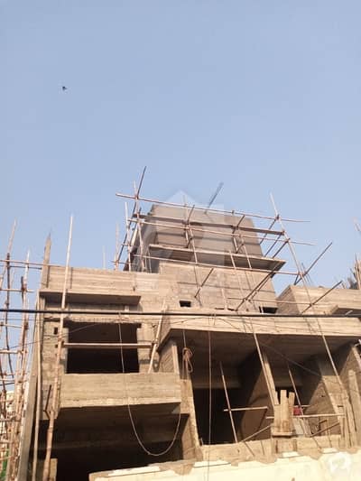 خالد بِن ولید روڈ کراچی میں 5 کمروں کا 10 مرلہ مکان 6.5 کروڑ میں برائے فروخت۔
