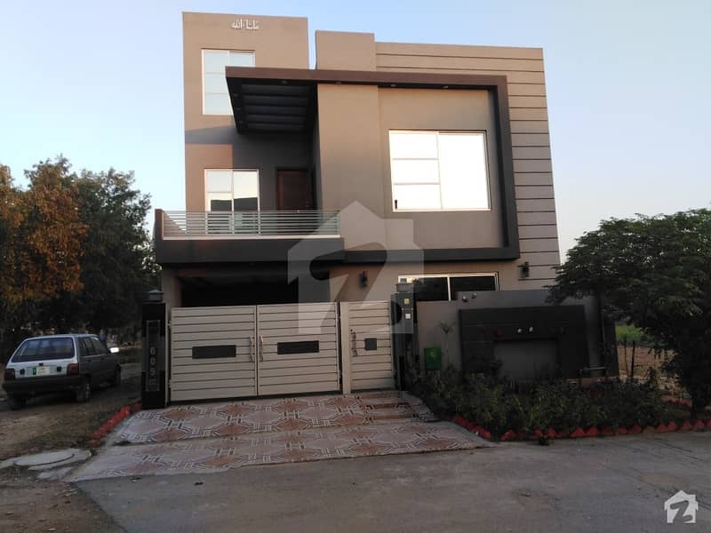 House For Sale Situated In Bahria Town