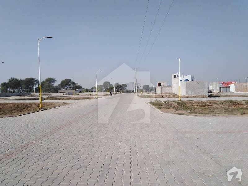 241  Sq. Ft Shop Is Available For Sale In Shaheenabad Road - Sargodha