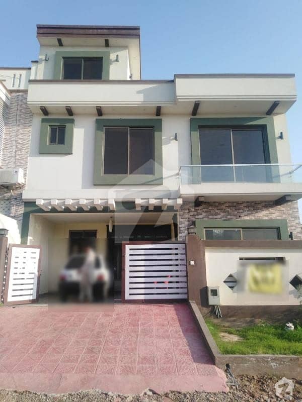 Prime Location 30x60 Luxury House For Sale In G 13