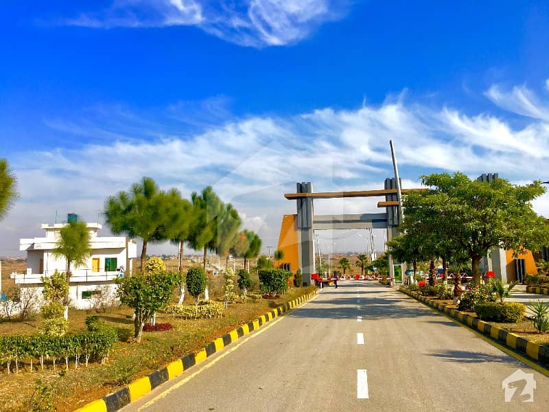5 Marla Plot For Sale In Block E University Town Islamabad