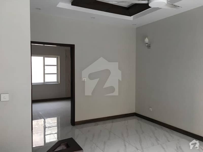 In Dha Defence 2250  Square Feet Upper Portion For Rent