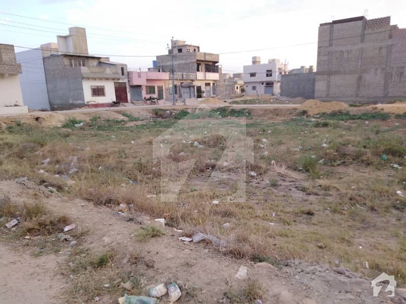 ڈائمنڈ سٹی گلشنِ معمار گداپ ٹاؤن کراچی میں 11 مرلہ رہائشی پلاٹ 82 لاکھ میں برائے فروخت۔