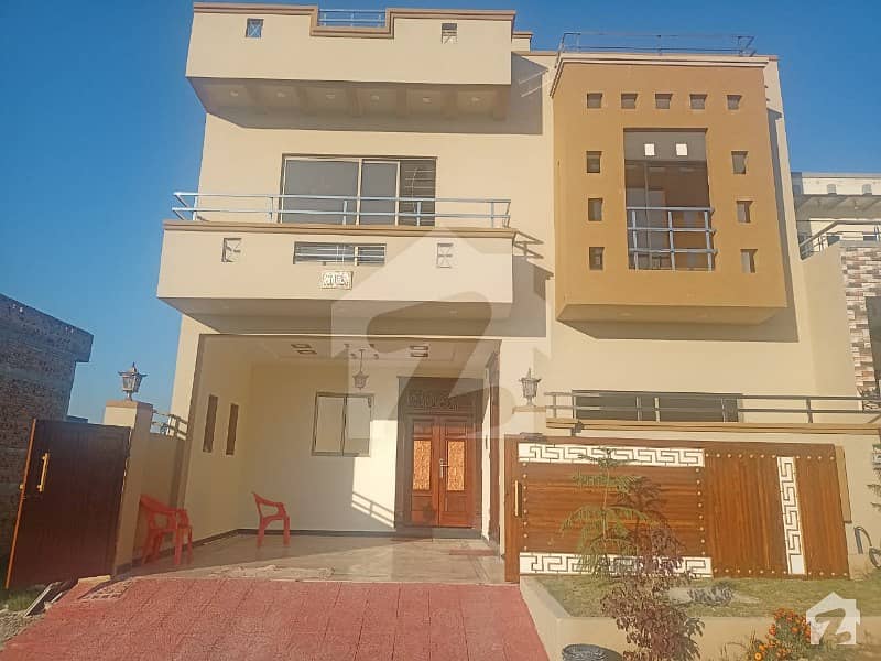 House Of 1575  Square Feet In Cbr Town Is Available