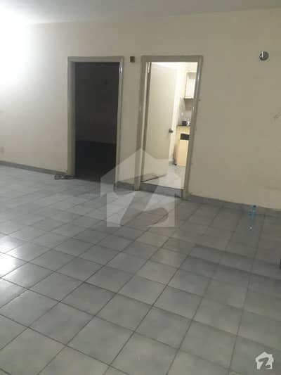 1450  Square Feet Flat For Rent In Barkat Markeet Central Plaza