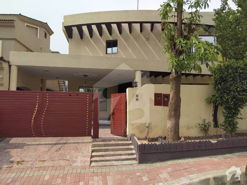 1 Kanal Double Unit House Available For Sale In Bahria Town in Reasonable Price