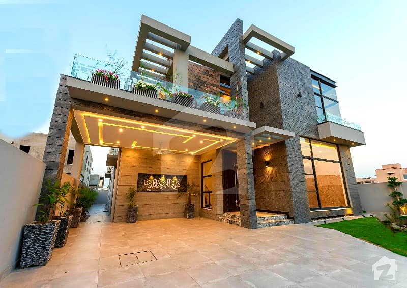 Most Beautiful 1 Kanal Unique Designed Villa Available In Phase 6
