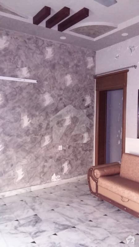 گلبرگ فیصل آباد میں 4 کمروں کا 6 مرلہ مکان 75 ہزار میں کرایہ پر دستیاب ہے۔