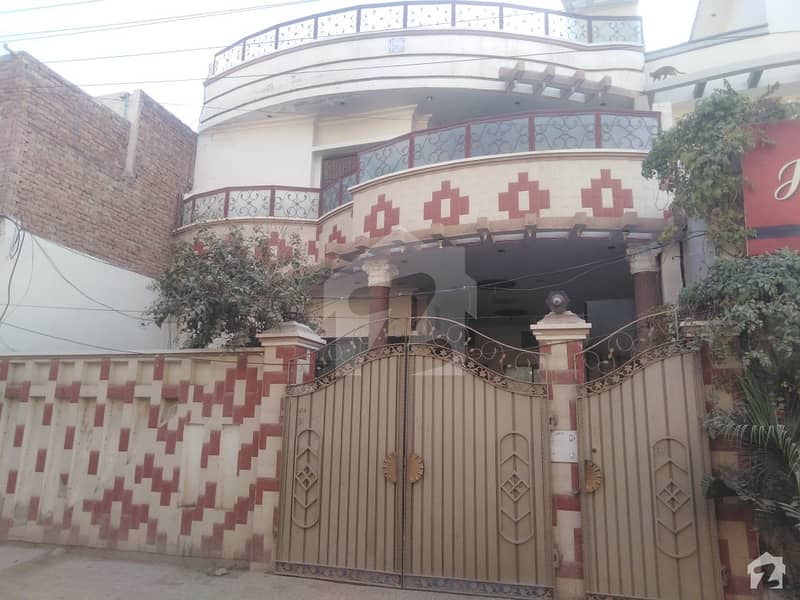 House Of 10.25 Marla Available In Cheema Town