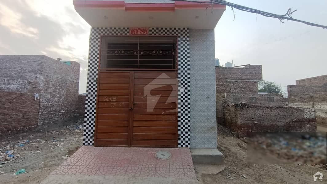 سبزی منڈی ملتان میں 3 کمروں کا 3 مرلہ مکان 24 لاکھ میں برائے فروخت۔ سبزی منڈی ملتان میں 3 کمروں کا 3 مرلہ مکان 24 لاکھ میں برائے فروخت۔
