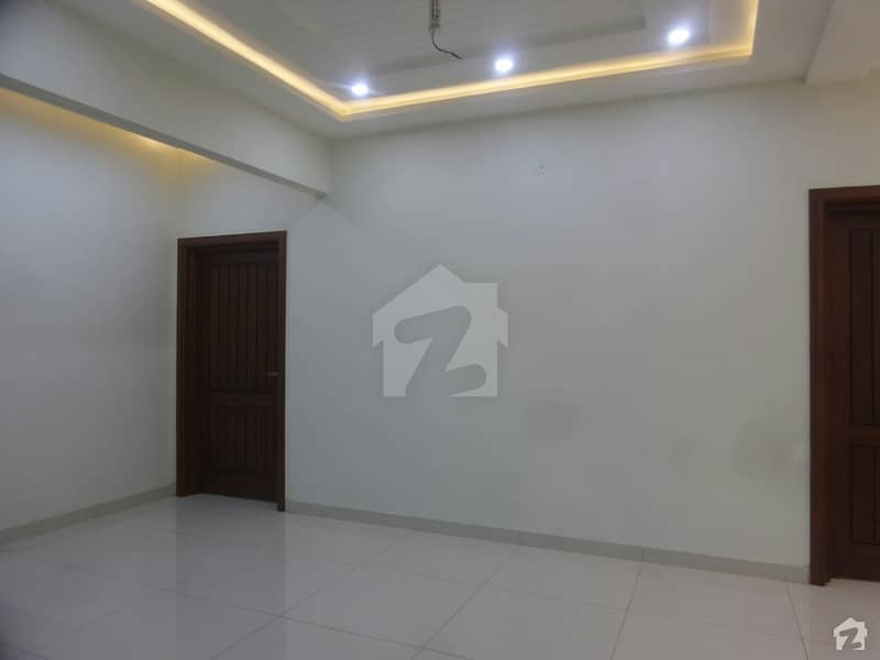 10 Marla House Up For Sale In Wapda City