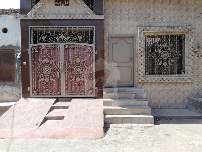 شالیمار پارک فیصل آباد میں 4 مرلہ مکان 60 لاکھ میں برائے فروخت۔