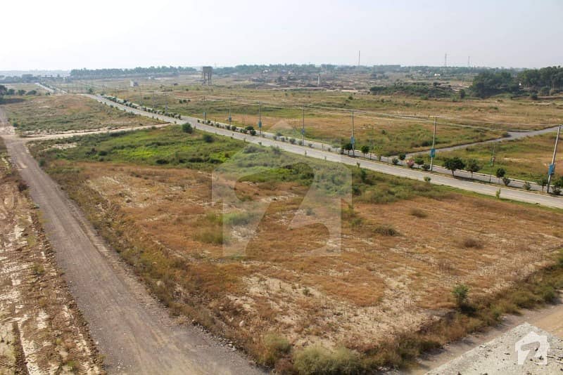 I 12 1 Corner  Main Road Back 30x60 Level Plot