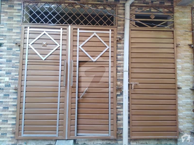 سواتی گیٹ پشاور میں 4 کمروں کا 2 مرلہ مکان 70 لاکھ میں برائے فروخت۔