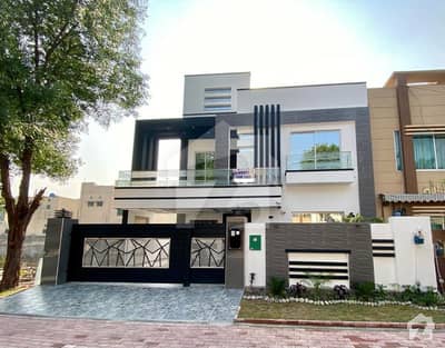 Luxurious House For Sale At Hot Location Luxurious House For Sale At Hot Location