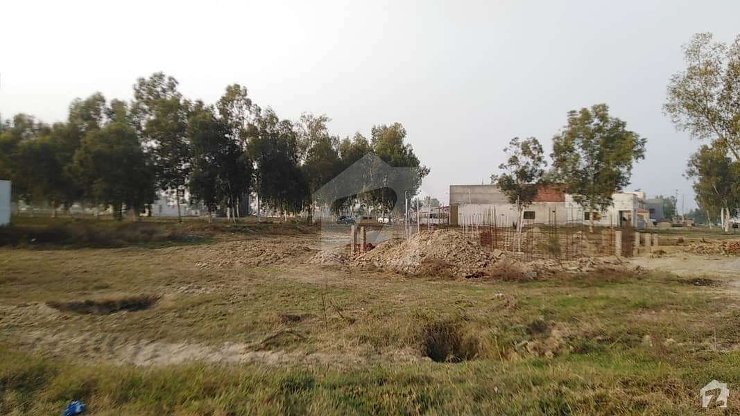 1350  Square Feet Commercial Plot For Sale In Chinar Bagh