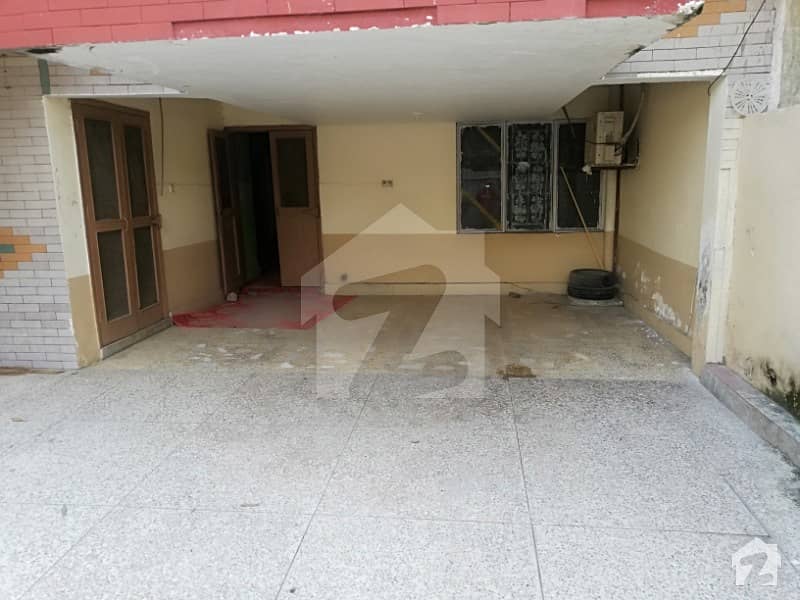 G-9-4 35x70 Old House Double Storey Street Corner  For Sale