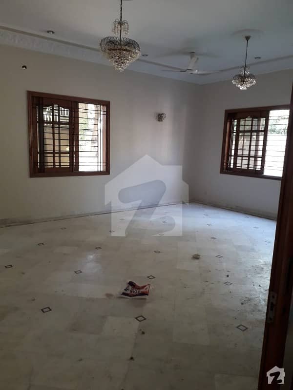 Bungalow For Rent 1000 Yards Phase 6 2 Unit