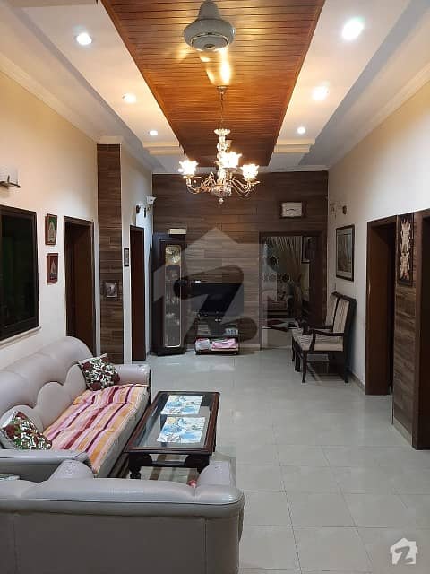 مین بلیوارڈ ڈی ایچ اے ڈیفینس ڈی ایچ اے ڈیفینس لاہور میں 3 کمروں کا 1 کنال مکان 2.65 کروڑ میں برائے فروخت۔