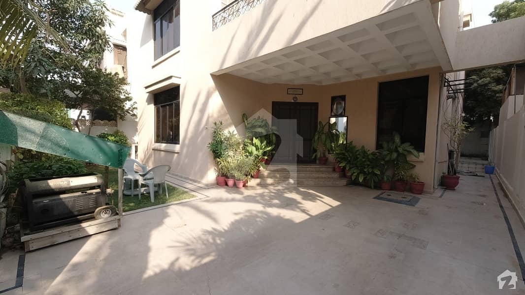 House For Sale Situated In Zamzama