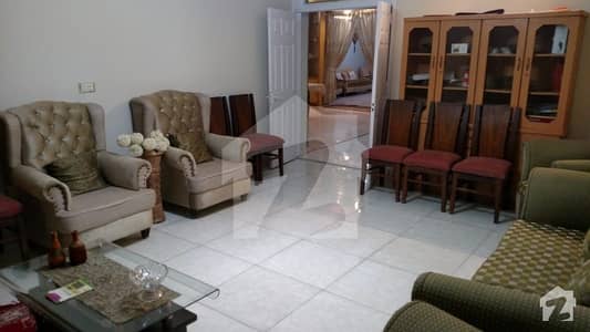 House Available For Sale Gulshan Block 10 A 367 Yards House Available For Sale Gulshan Block 10 A 367 Yards