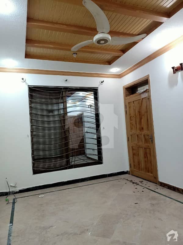 Prime Location 25x40 House For Sale In G 13