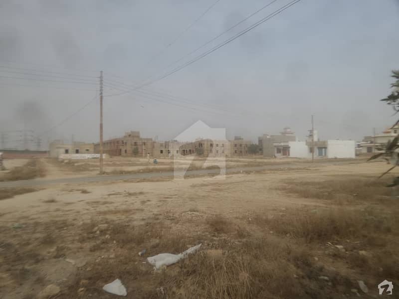 300 Square Yards Residential Plot Available For Sale In Shah Faisal Town