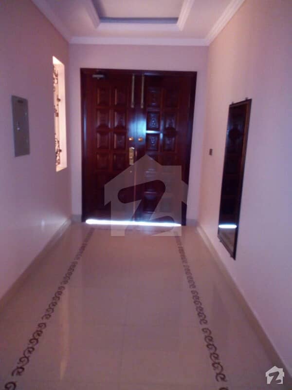 I-8 On Investor Price 600 Sq. Yards Double Storey House sun face end closed street brand new TypeFor Sale