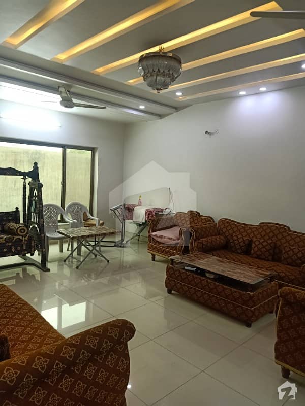 18 Marla Luxurious Brand New House For Sale Madina Town