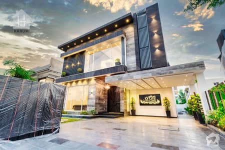 Beautiful Designed 1 Kanal Palace For Sale In Phase 6 Beautiful Designed 1 Kanal Palace For Sale In Phase 6