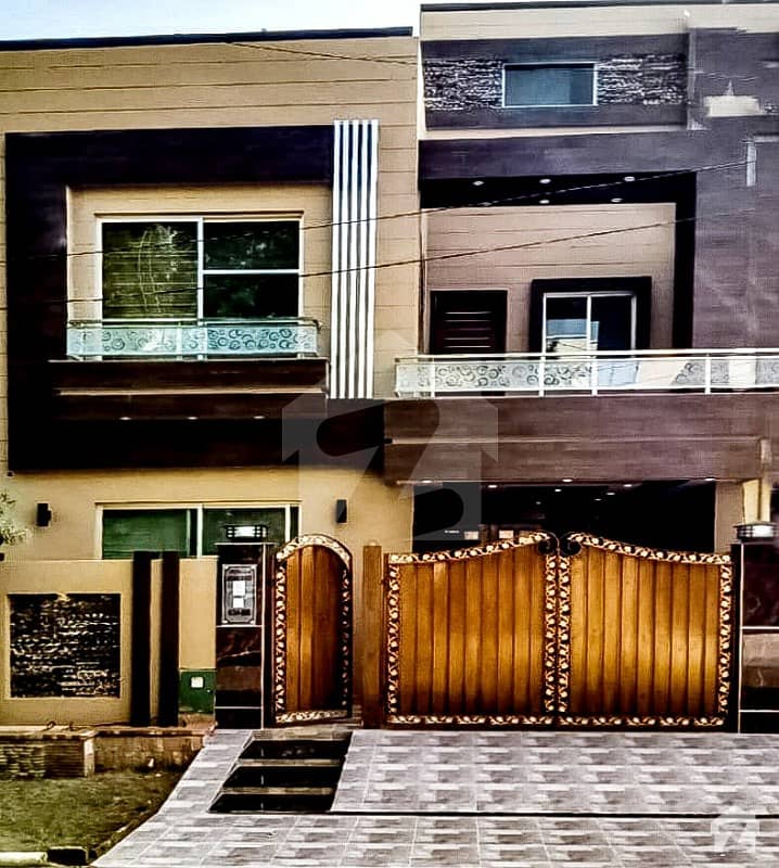 5 Marla Brand New Luxury House For Sale In Bb Block Sector D Bahria Town Lahore