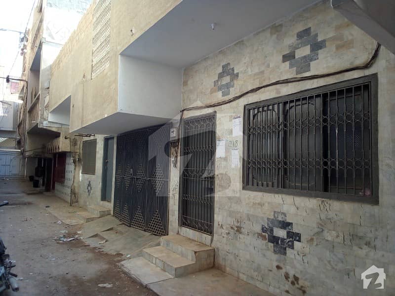 گرین ٹاؤن شاہ فیصل ٹاؤن کراچی میں 4 کمروں کا 6 مرلہ مکان 1.1 کروڑ میں برائے فروخت۔