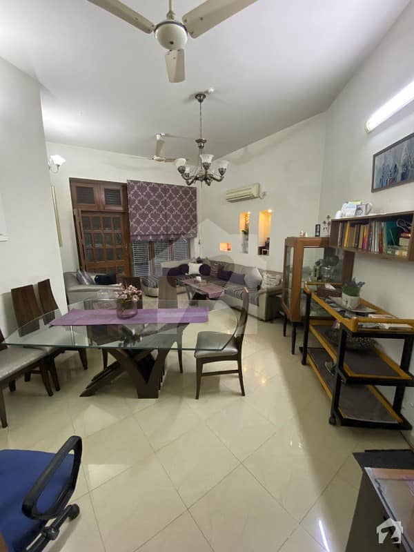 2 Kanal Double Storey Corner House Is Available For Sale on Main Road Sheikh Colony Faisalabad