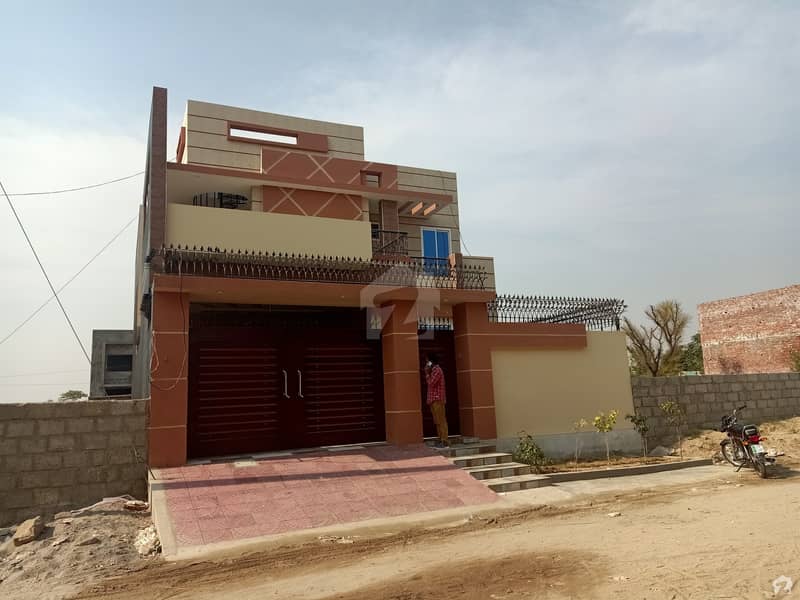 8.5 Marla House For Sale In New Model Town