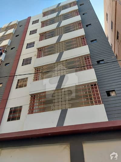 گارڈن ویسٹ کراچی میں 2 کمروں کا 4 مرلہ فلیٹ 49 لاکھ میں برائے فروخت۔
