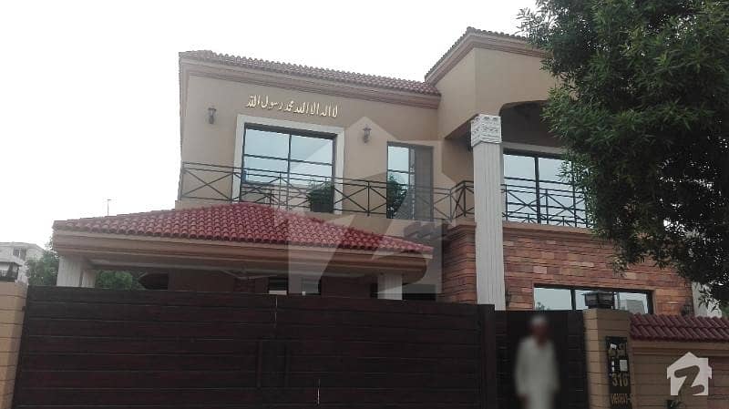 1 Kanal  House For Rent Jasmine Bahria Town Lahore