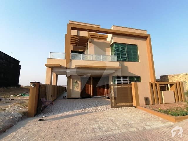14 Marla Double Unit Model House Available For Sale