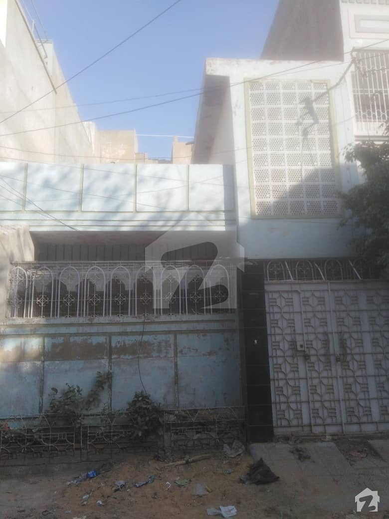 نارتھ کراچی ۔ سیکٹر 10 نارتھ کراچی کراچی میں 2 کمروں کا 5 مرلہ مکان 1.32 کروڑ میں برائے فروخت۔