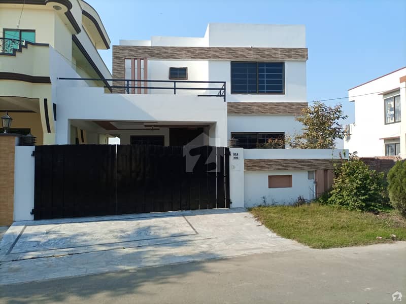 House For Sale In Beautiful DC Colony